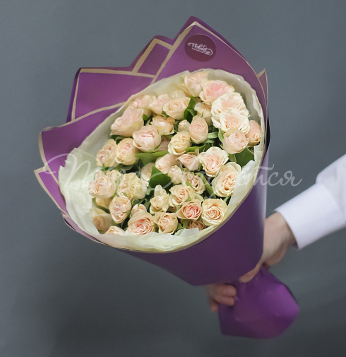 Нежная улыбка