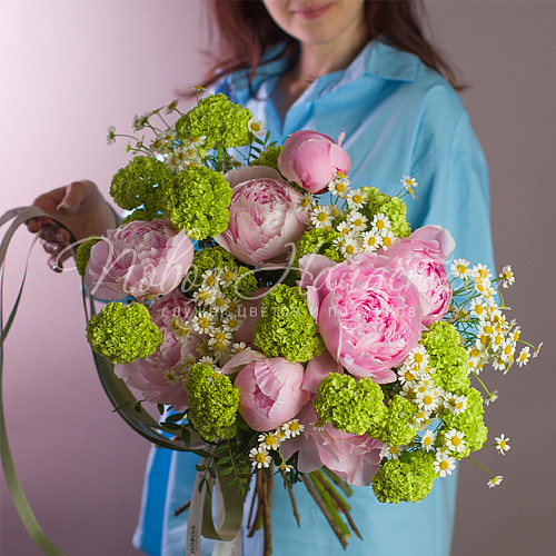 Букеты с РОМАШКОЙ В утреннем саду