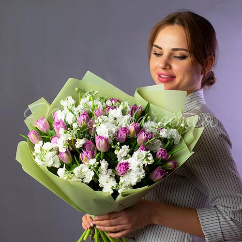 ТЮЛЬПАНЫ Созерцая красоту