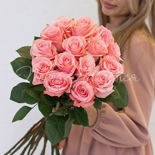 15 роз Be sweet